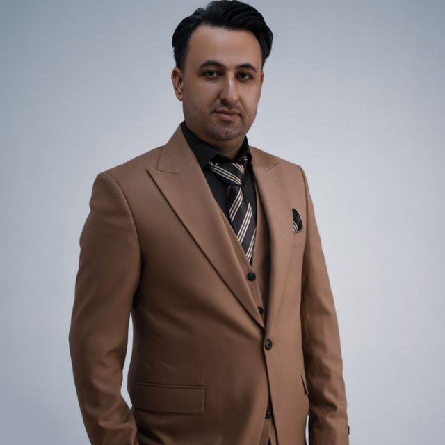 آقای علی نصیریان